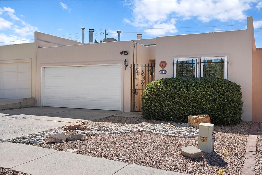 Furnished Finder property 426996_1 photo 1