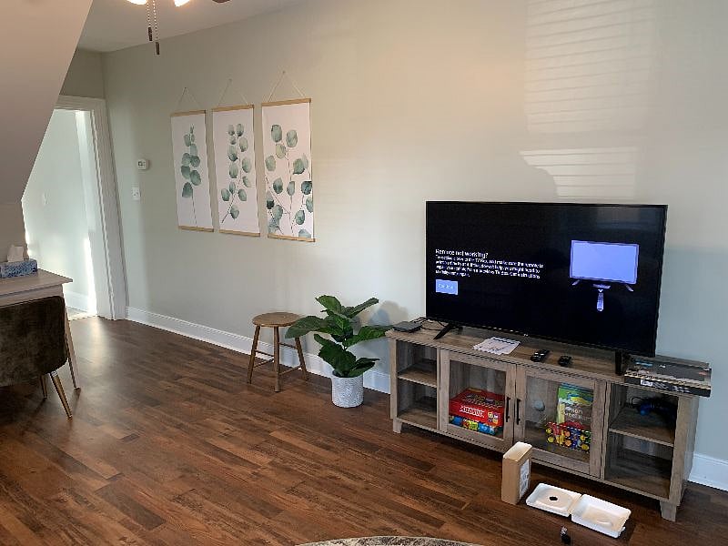 Furnished Finder property 427005_1 photo 12
