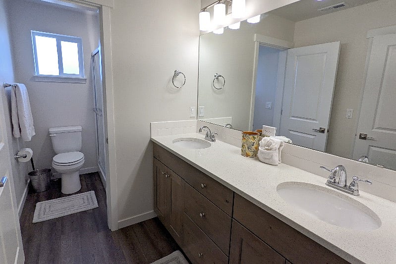 Furnished Finder property 427016_1 photo 11