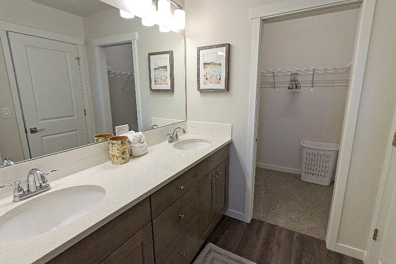 Furnished Finder property 427016_1 photo 13