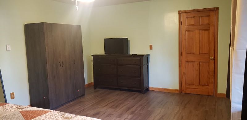 Furnished Finder property 427025_4 photo 2