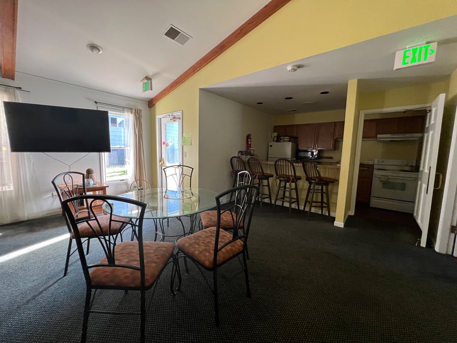 Furnished Finder property 427048_1 photo 16