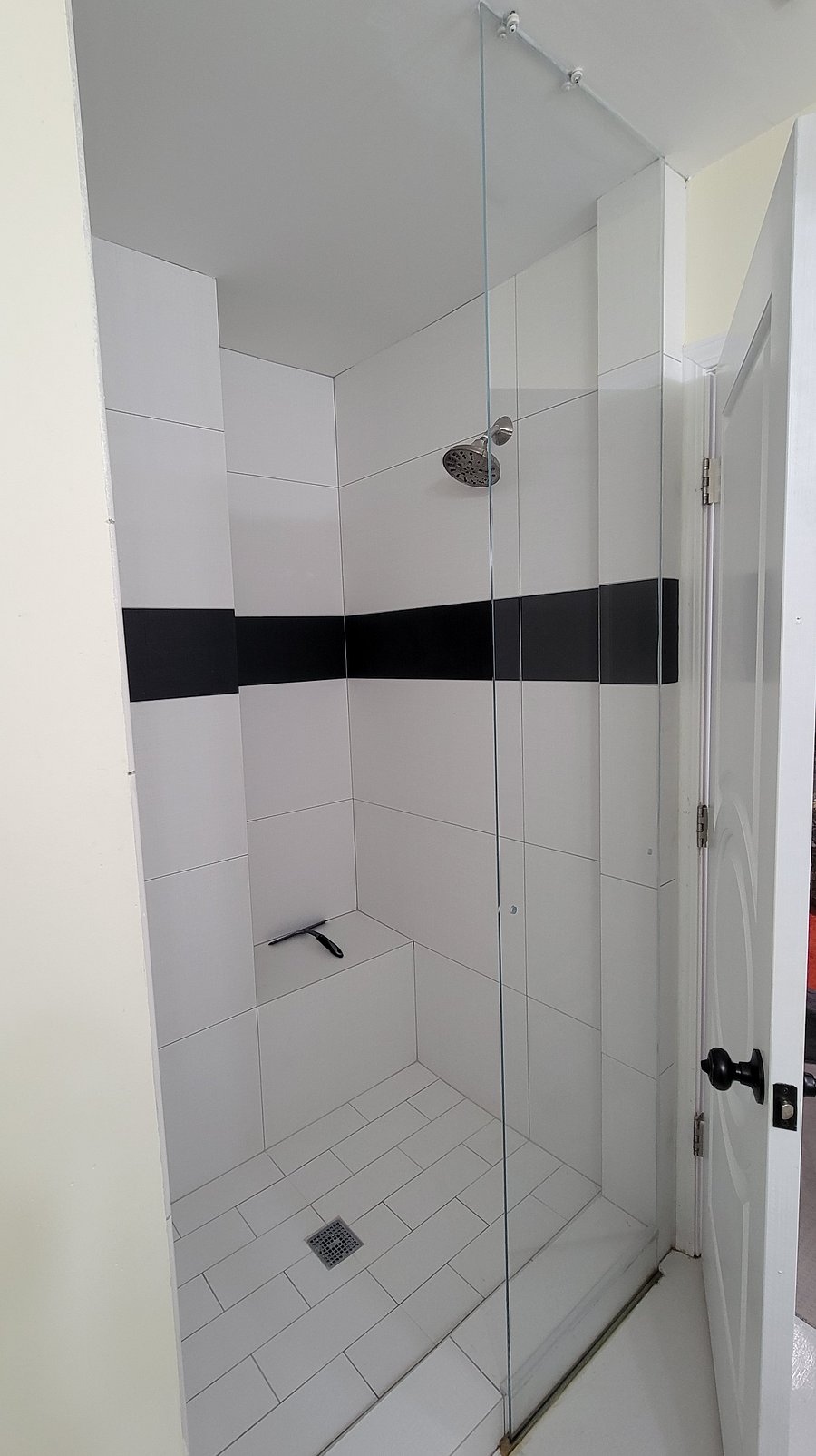 Furnished Finder property 427076_2 photo 9
