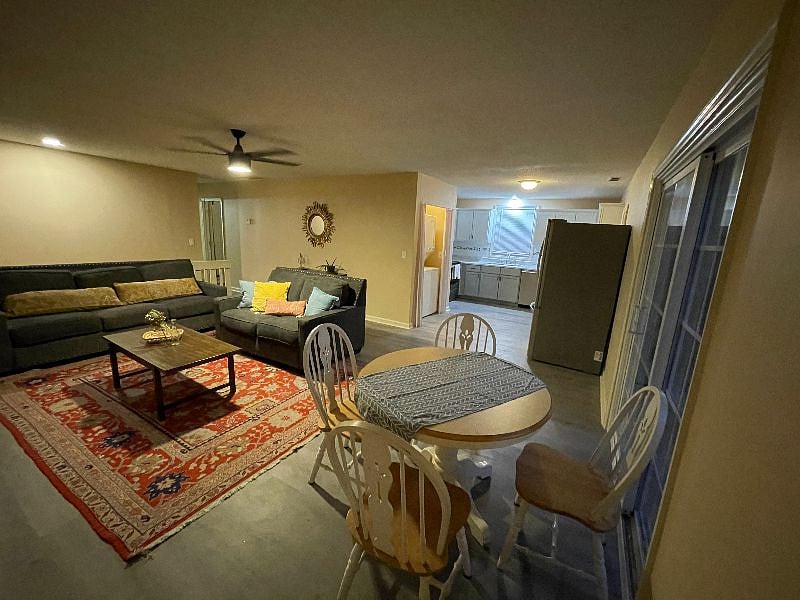 Furnished Finder property 427155_1 photo 7