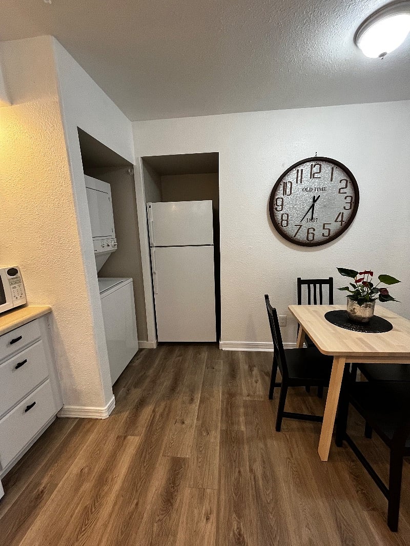 Furnished Finder property 427171_1 photo 31