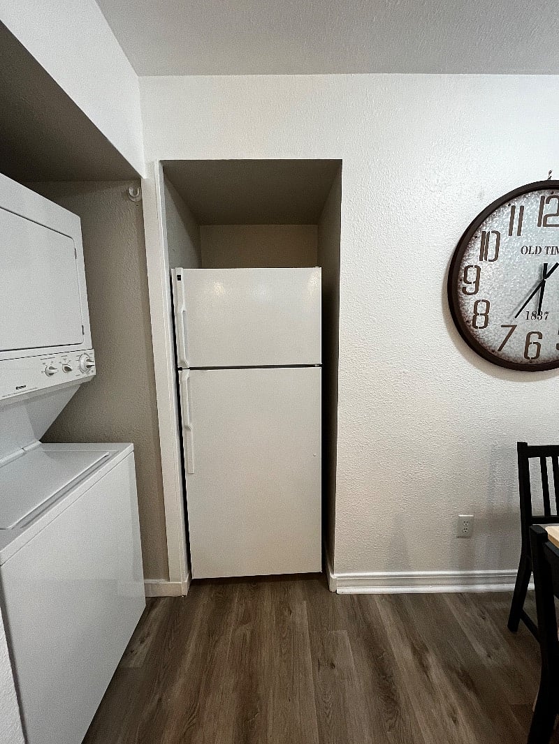 Furnished Finder property 427171_1 photo 32