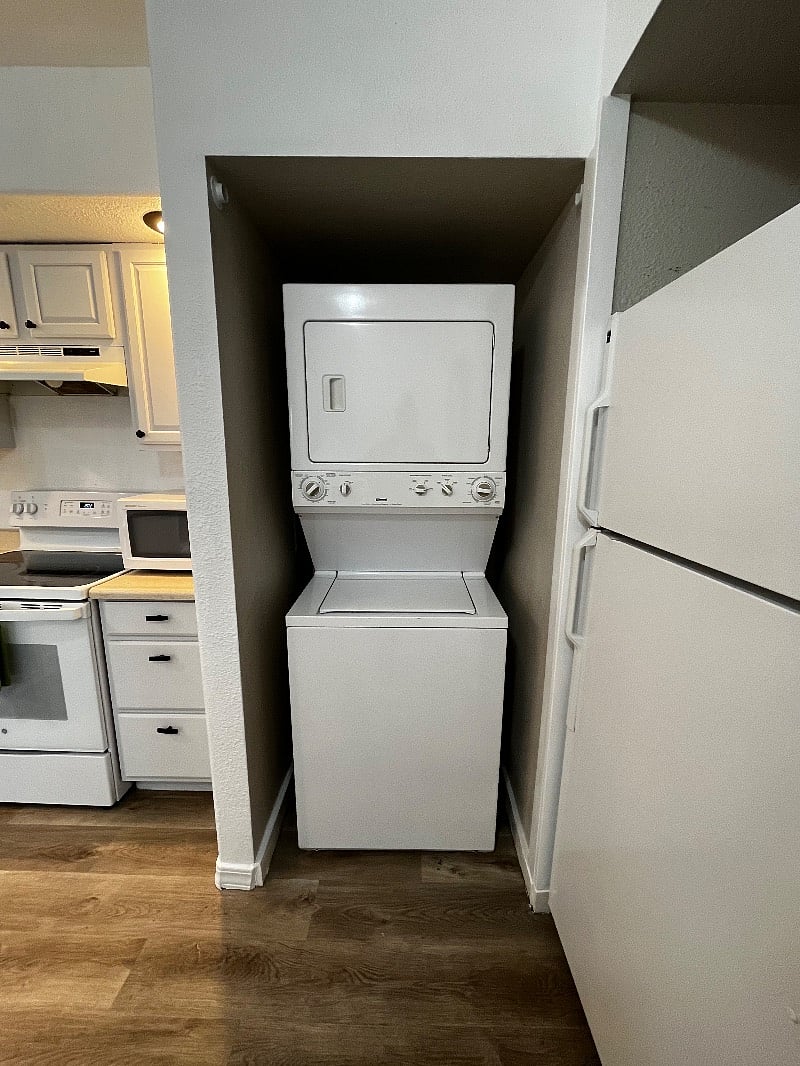 Furnished Finder property 427171_1 photo 33