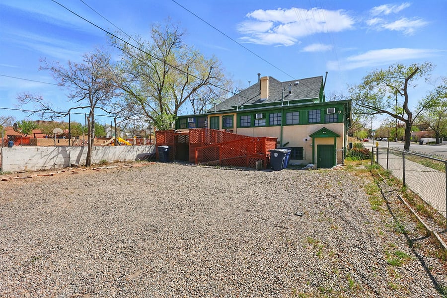 Furnished Finder property 427172_1 photo 12