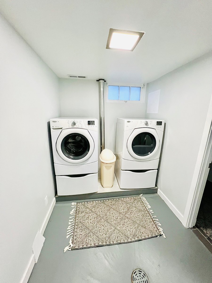 Furnished Finder property 427180_1 photo 11