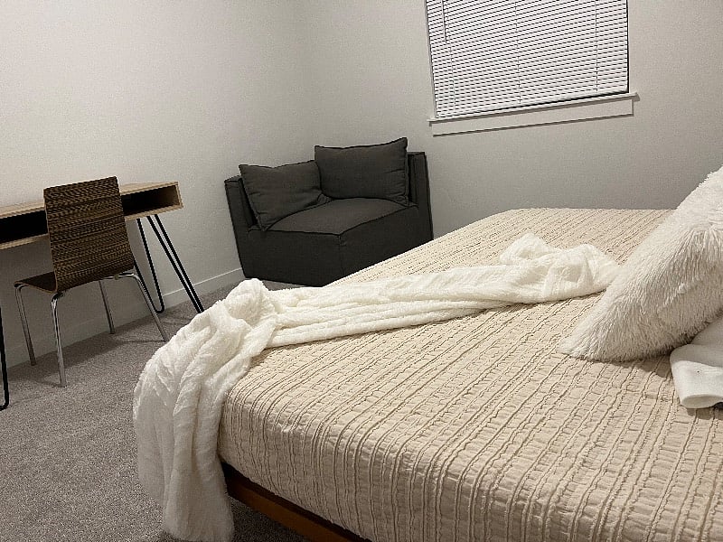 Furnished Finder property 427194_1 photo 16