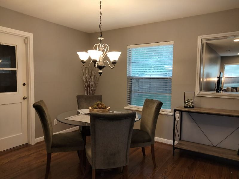 Furnished Finder property 427202_1 photo 10
