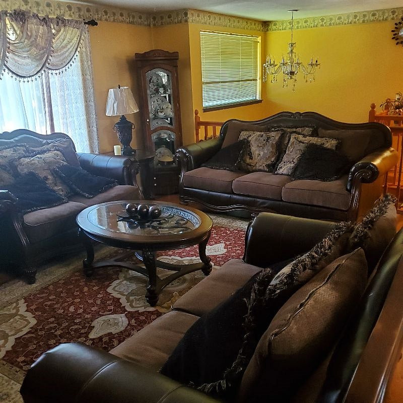 Furnished Finder property 427213_1 photo 3