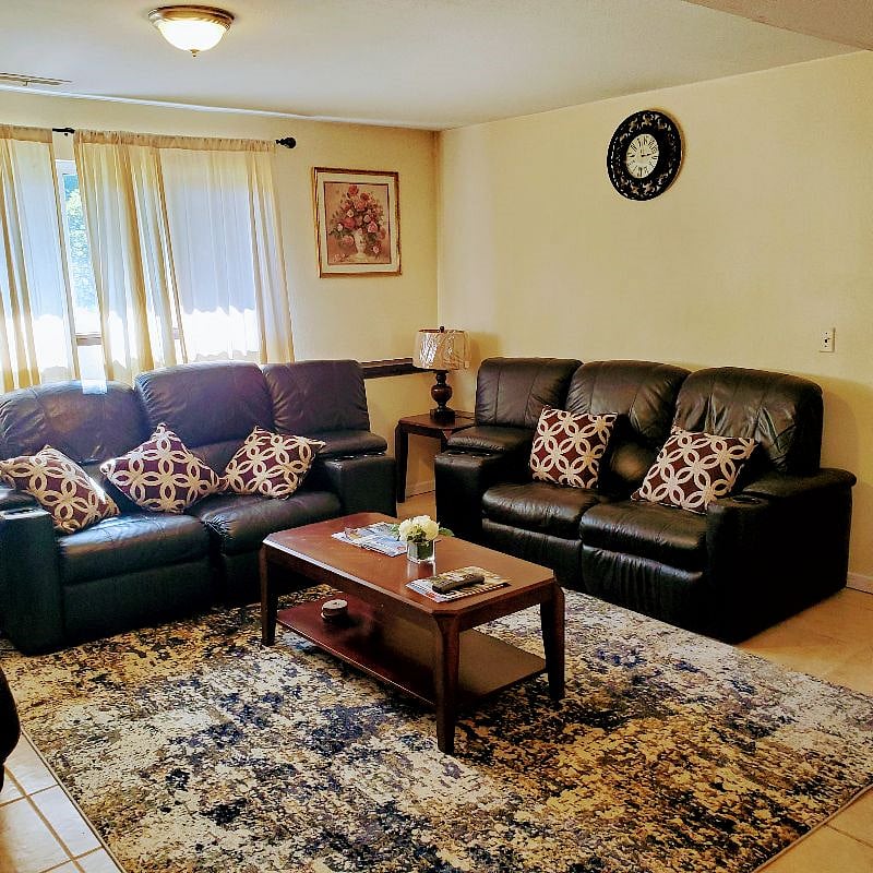 Furnished Finder property 427213_2 photo 10