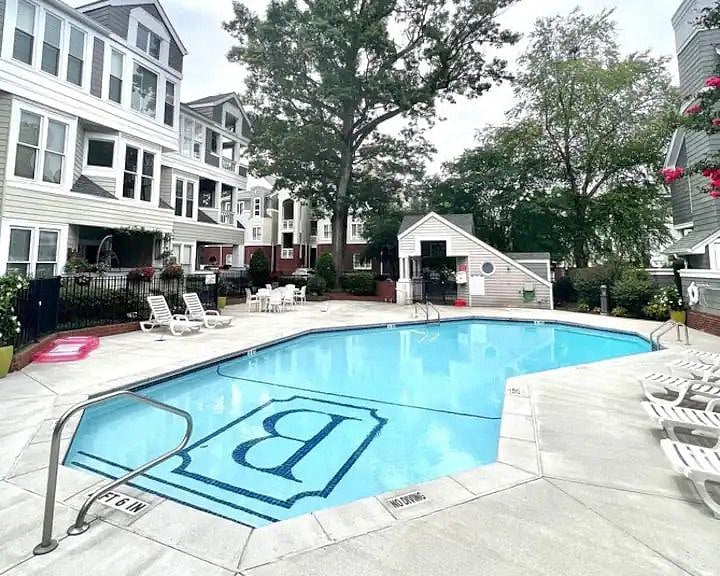 Furnished Finder property 427218_1 photo 16