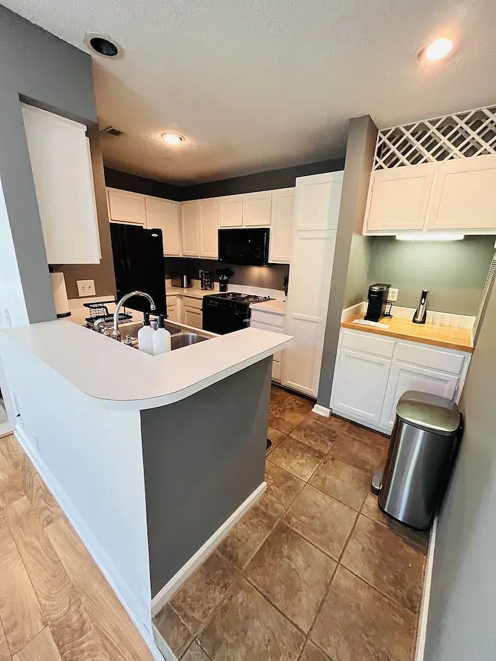 Furnished Finder property 427218_1 photo 7