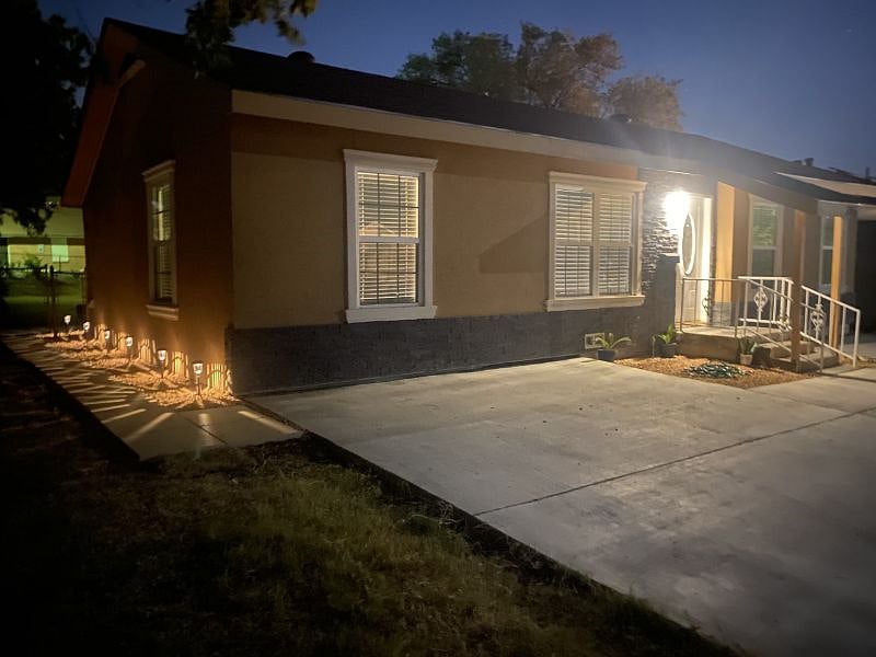 Furnished Finder property 427220_1 photo 3