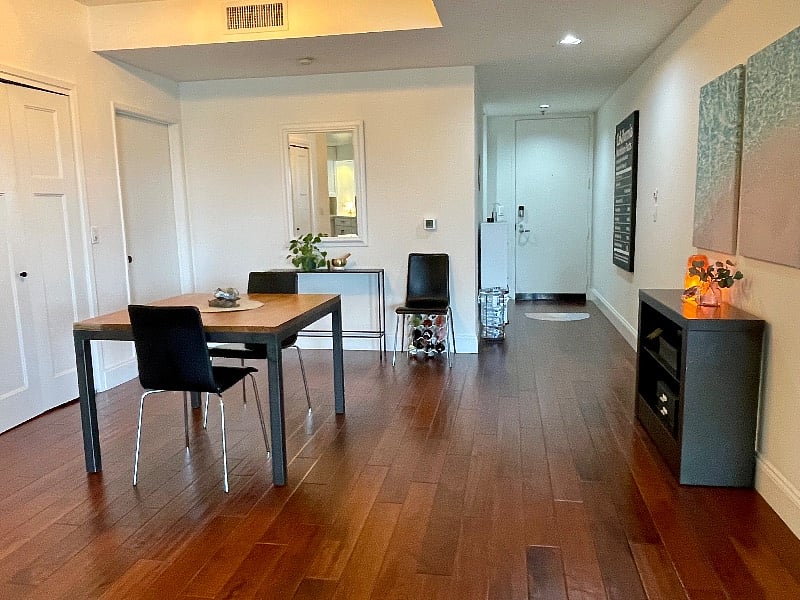 Main entrance and dining room