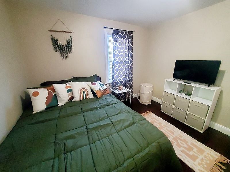 Furnished Finder property 427228_1 photo 5