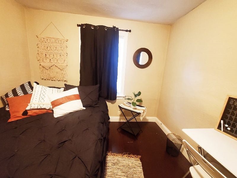 Furnished Finder property 427228_1 photo 11