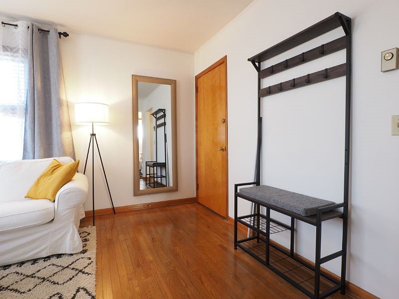 Furnished Finder property 427245_2 photo 3