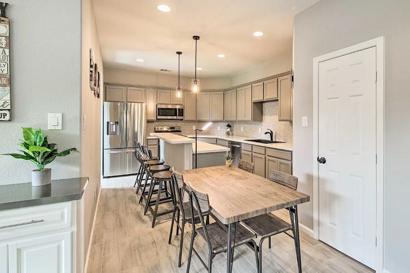 Furnished Finder property 427256_1 photo 18