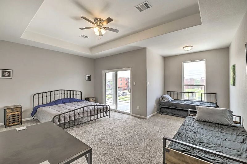 Furnished Finder property 427256_1 photo 3