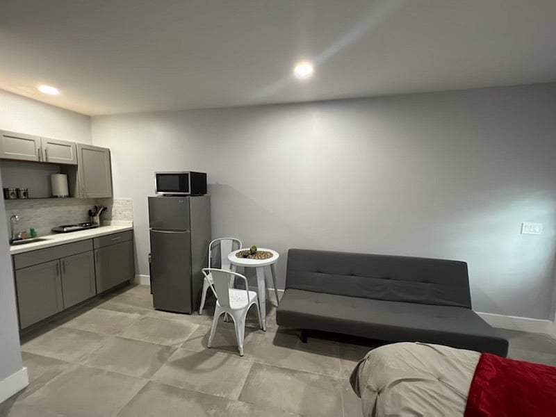 Furnished Finder property 427305_1 photo 3