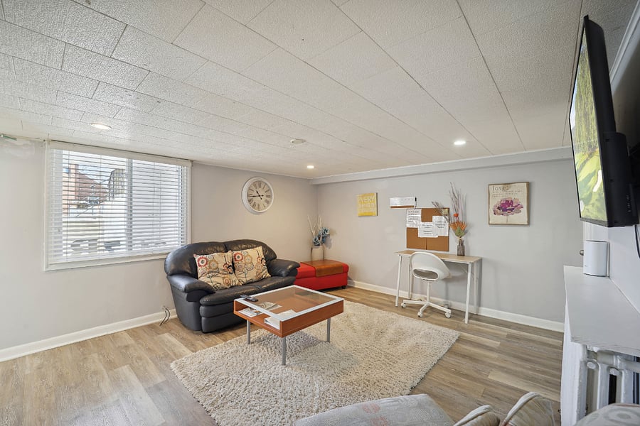 Furnished Finder property 427308_1 photo 3