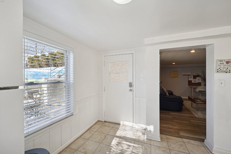 Furnished Finder property 427308_1 photo 4