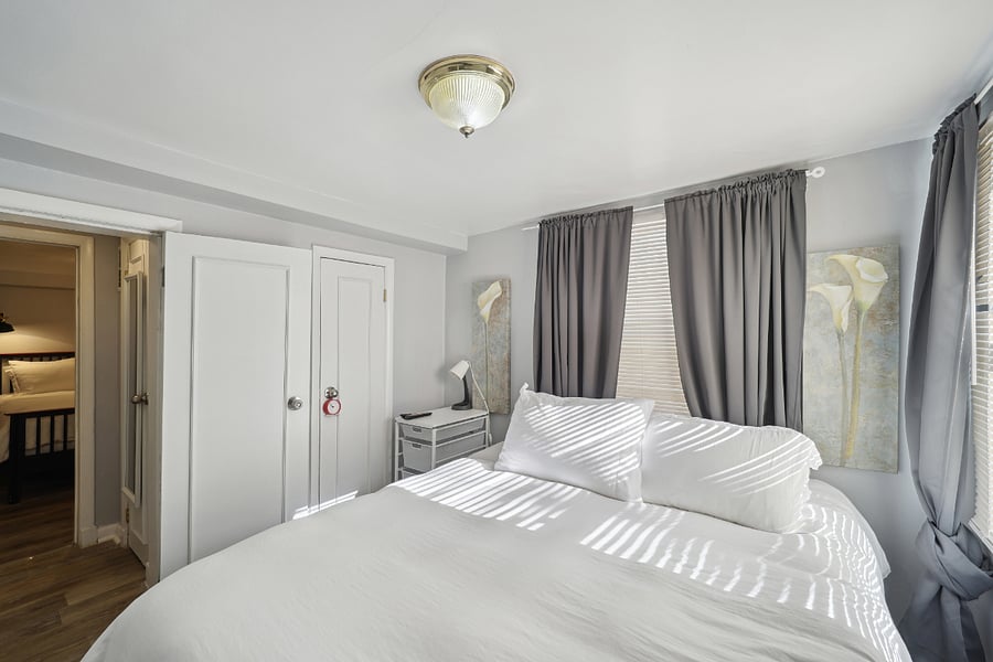 Furnished Finder property 427308_1 photo 11
