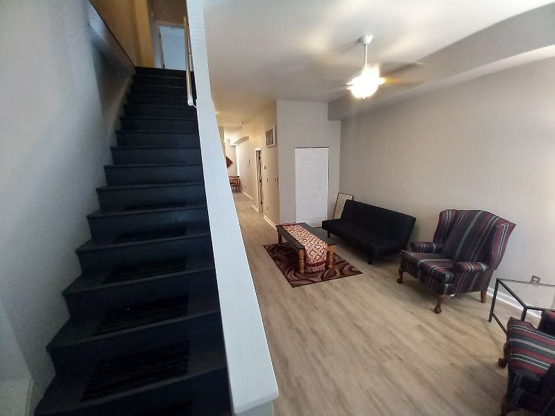 Furnished Finder property 427319_1 photo 6