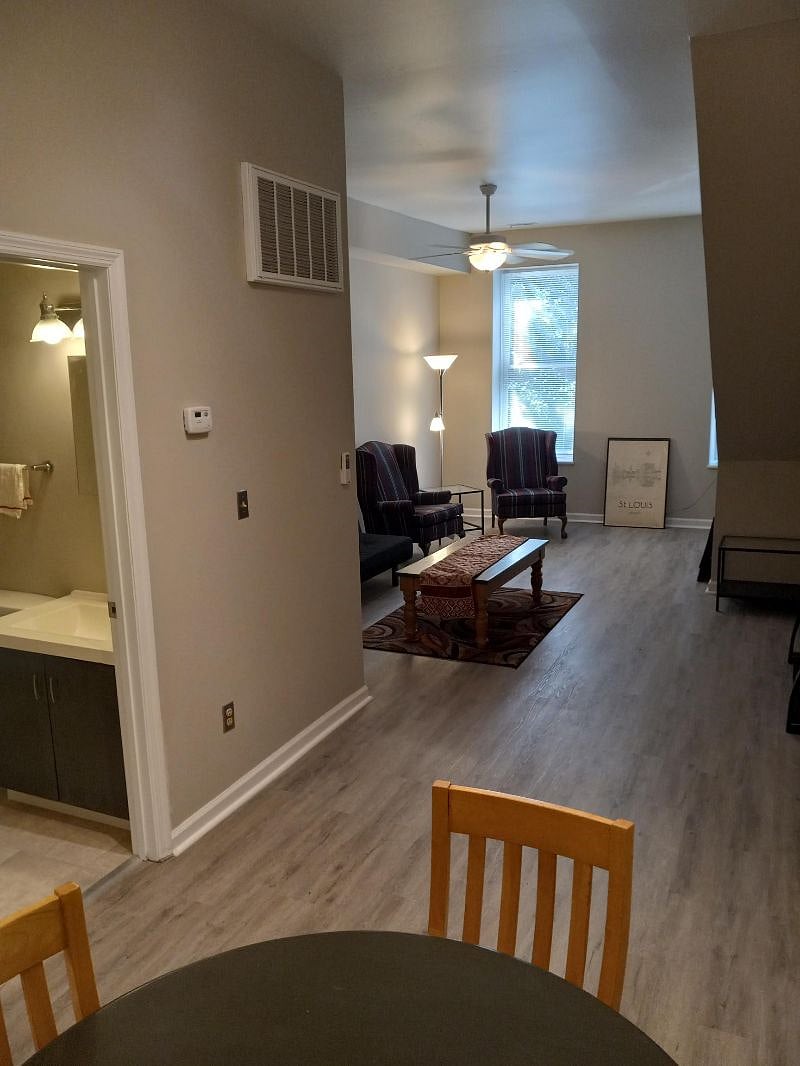 Furnished Finder property 427319_1 photo 7