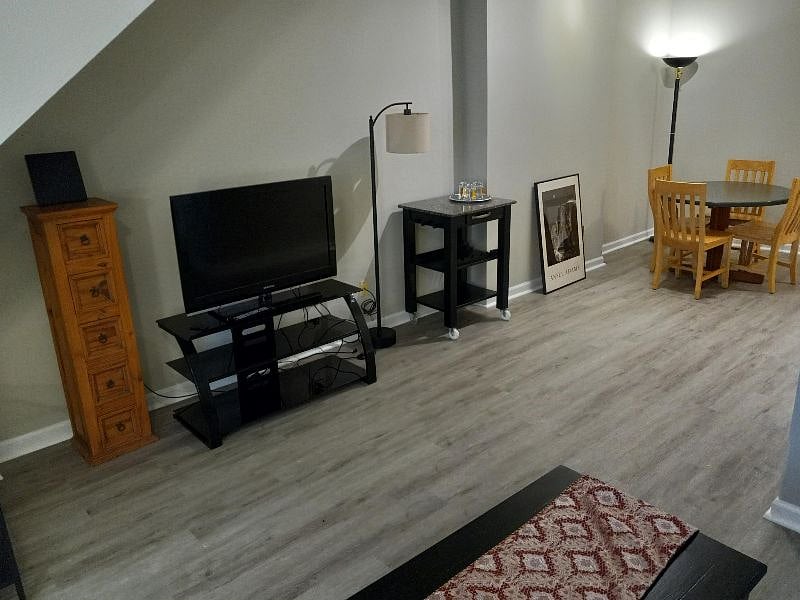 Furnished Finder property 427319_1 photo 9