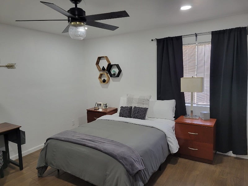 Furnished Finder property 427331_1 photo 11