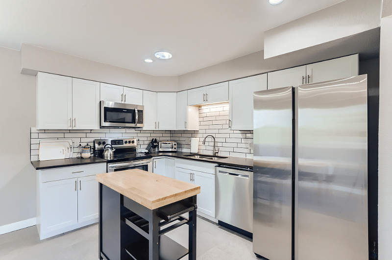 Furnished Finder property 427333_1 photo 10
