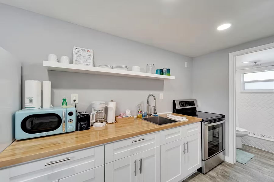 Furnished Finder property 427349_2 photo 5