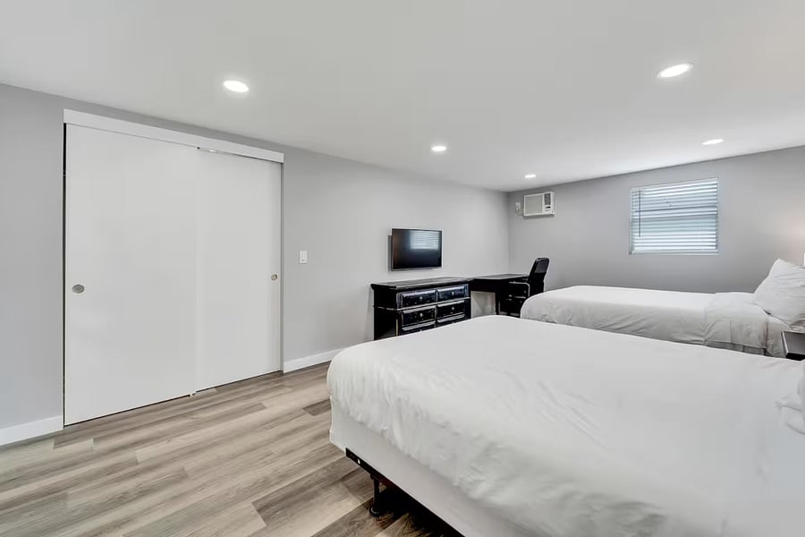 Furnished Finder property 427349_2 photo 9