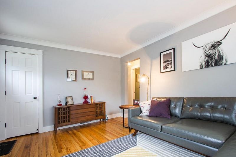 Furnished Finder property 427360_1 photo 3