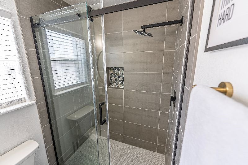 Furnished Finder property 427380_1 photo 24