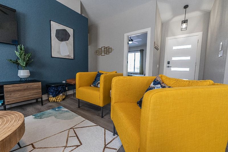 Furnished Finder property 427380_1 photo 4