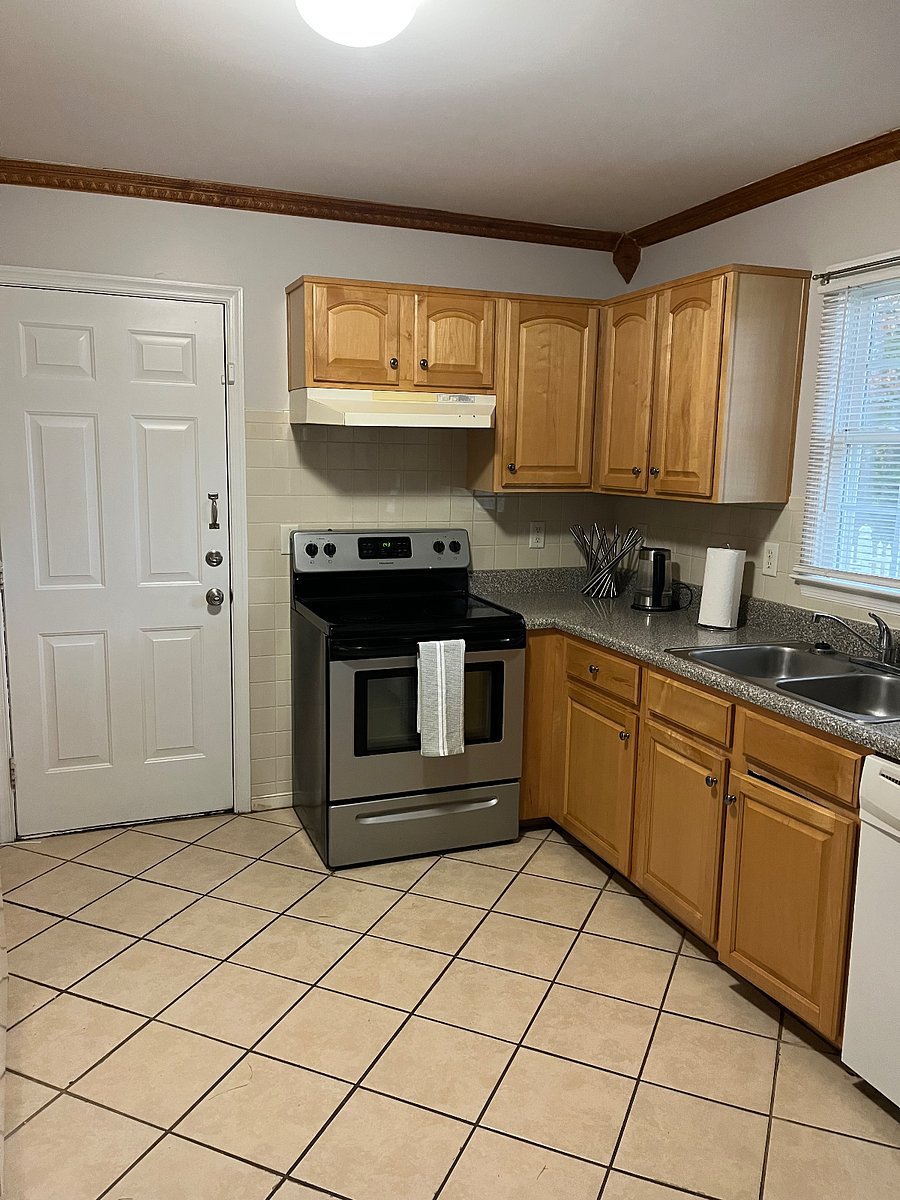 Furnished Finder property 427452_1 photo 9