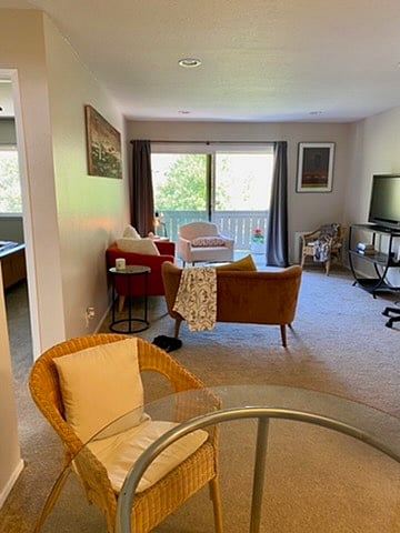 Furnished Finder property 427474_1 photo 4