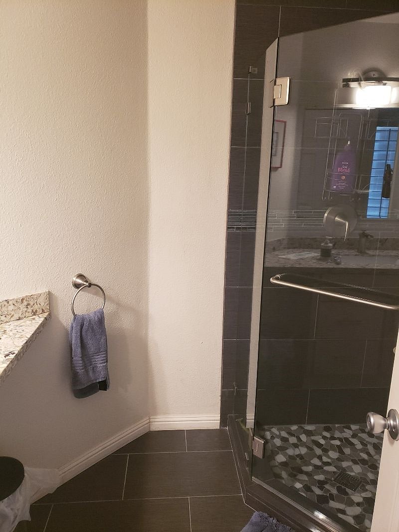 Furnished Finder property 427508_1 photo 12