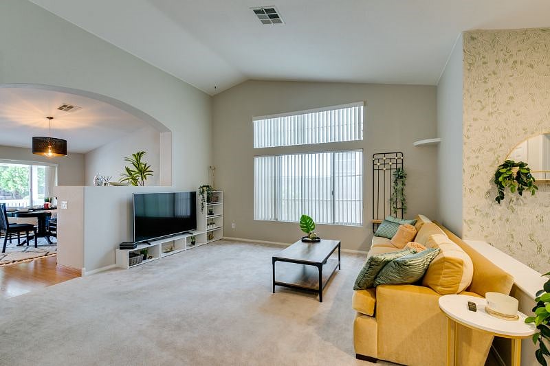 Furnished Finder property 427509_1 photo 9