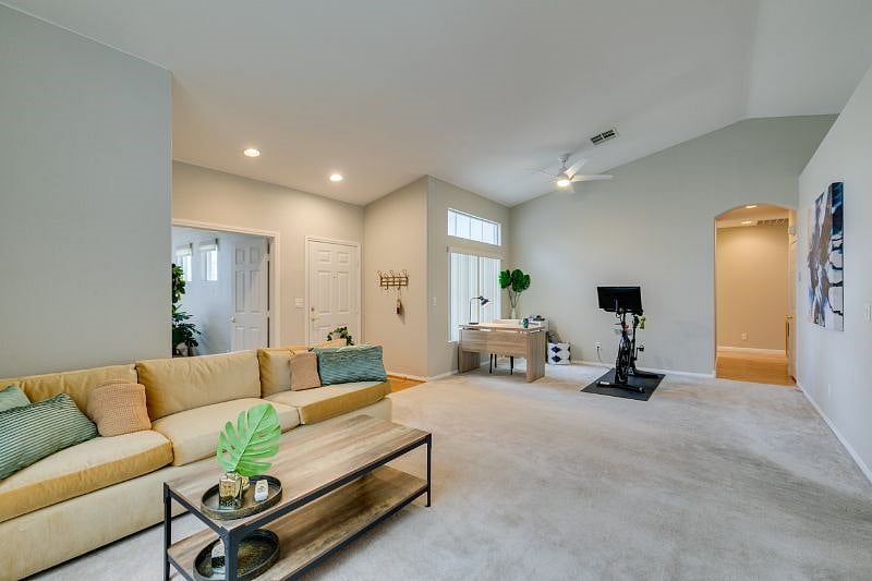 Furnished Finder property 427509_1 photo 10