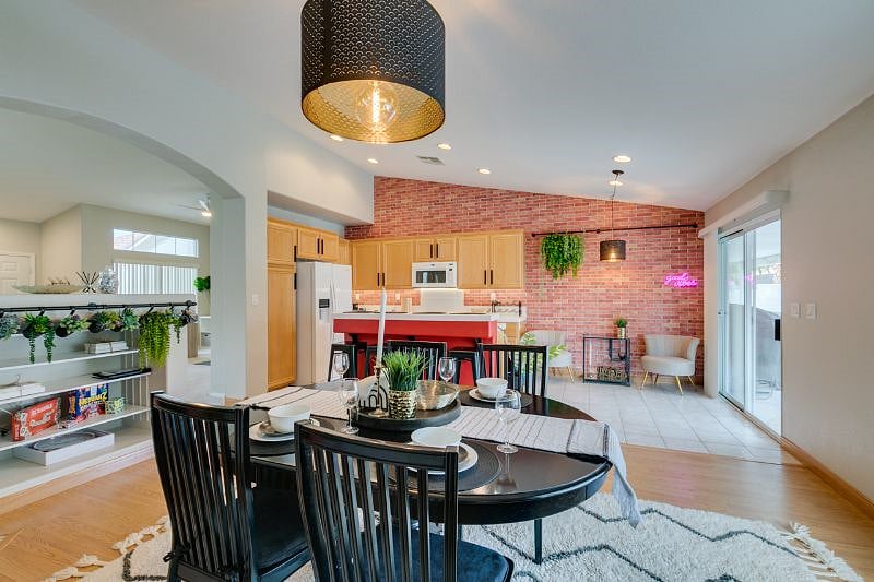 Furnished Finder property 427509_1 photo 13