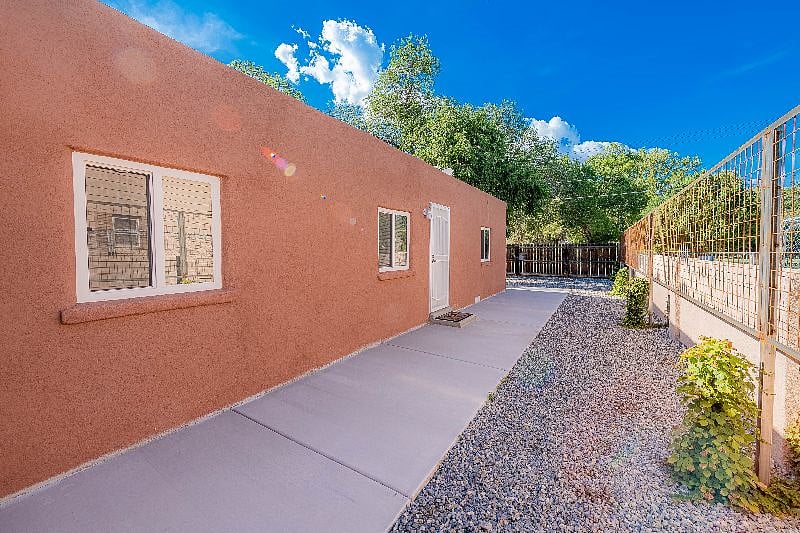 Furnished Finder property 427525_1 photo 19