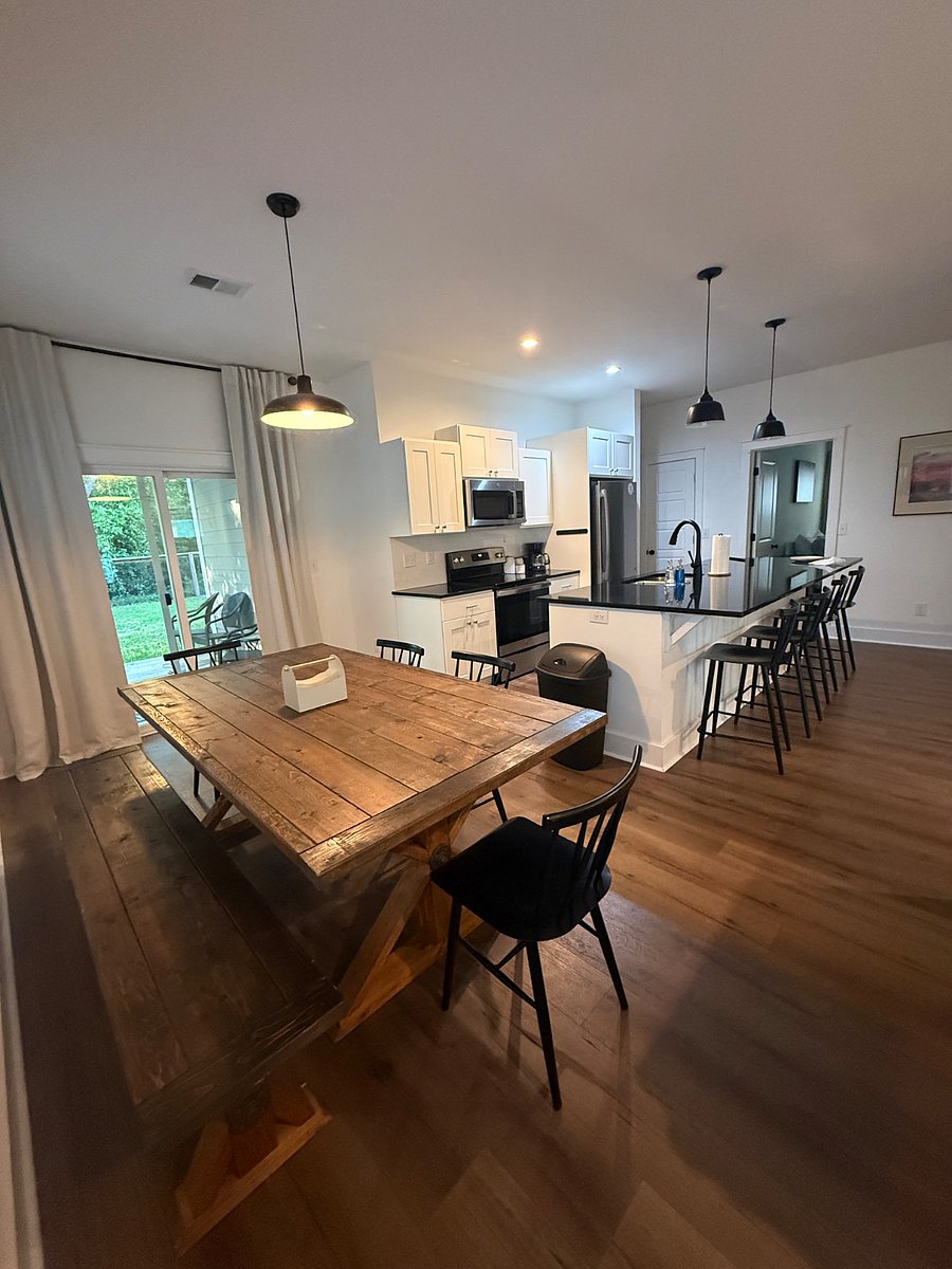 Furnished Finder property 427530_1 photo 9