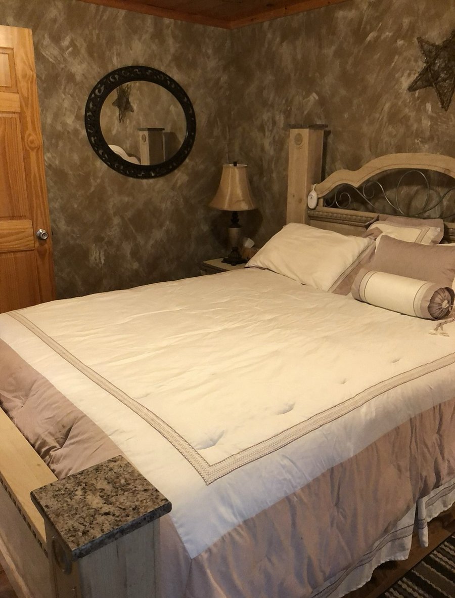 Furnished Finder property 427560_1 photo 3