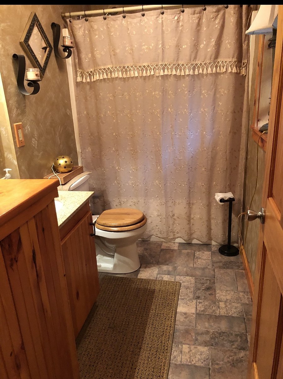 Furnished Finder property 427560_1 photo 4